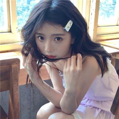 白色女孩